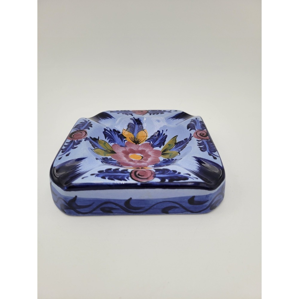 Vintage Vestal Alcobaca Portugal Hand Painted Blue Floral Ashtray #631 - Picture 5 of 9